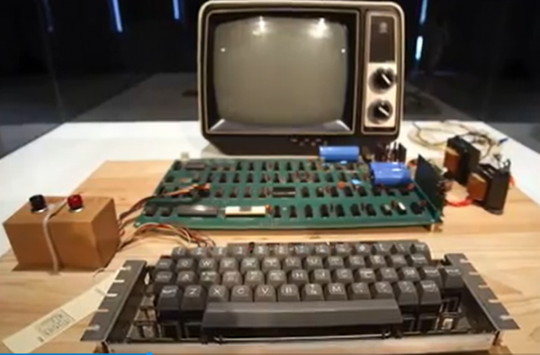 Apple-1-Computer-1976